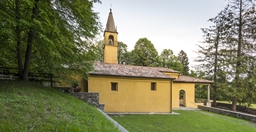 santuario della madonna di campoé caglio