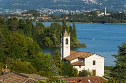 chiesa di san lorenzo penzano eupilio