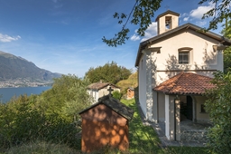 chiesa della santissima trinità calvasino lezzeno